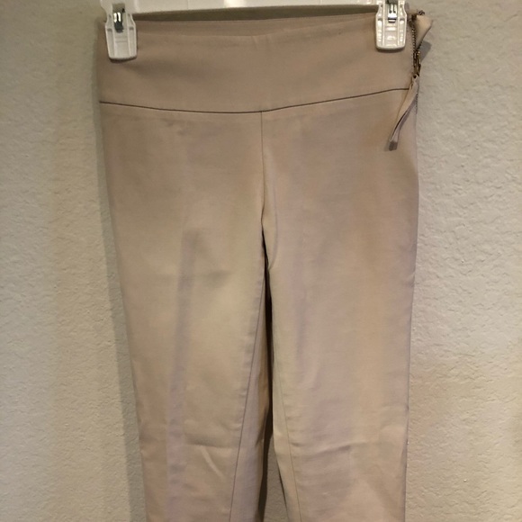 Marciano Cropped Zipper Candy Pant - Picture 3 of 5
